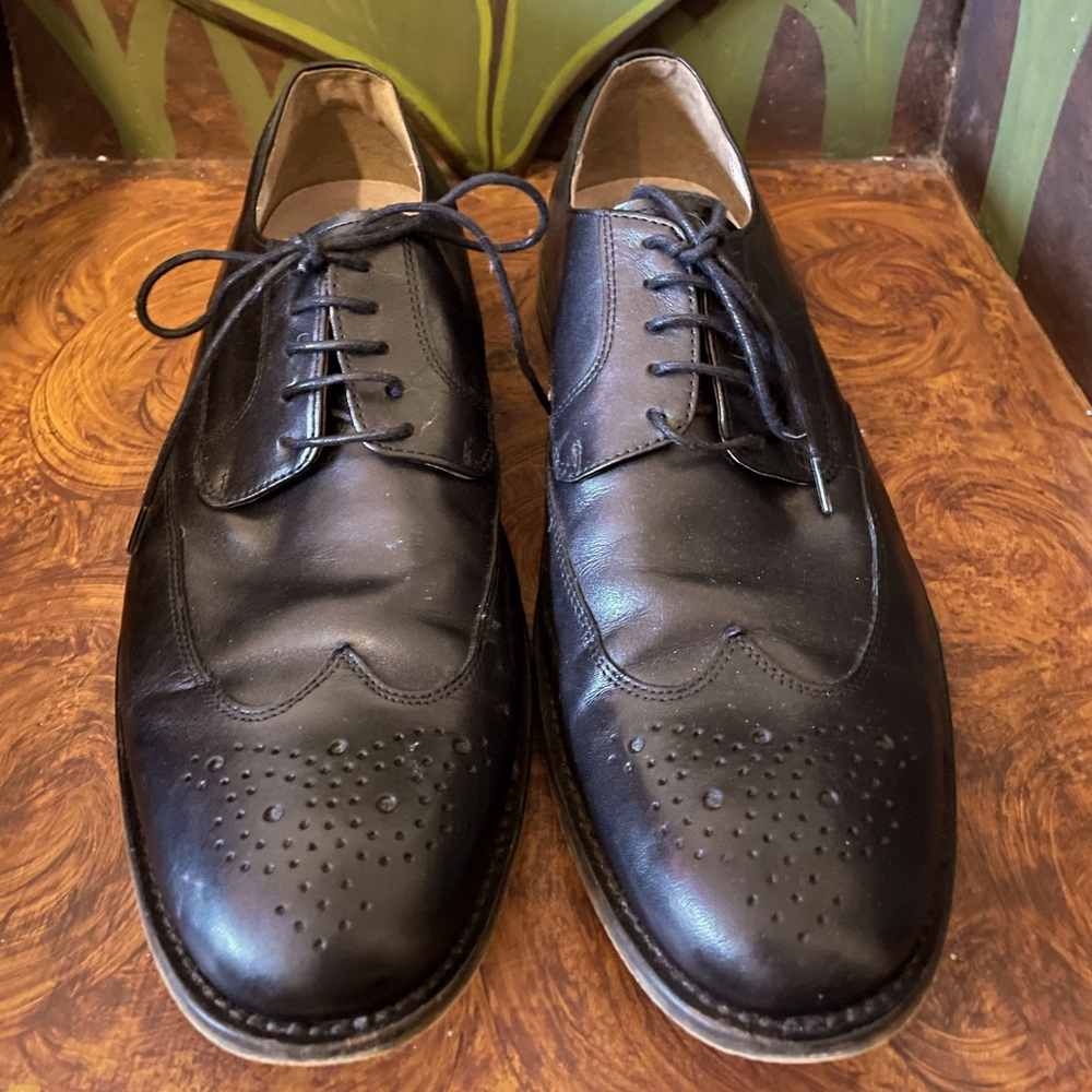 Banana Republic Black Leather Oxfords